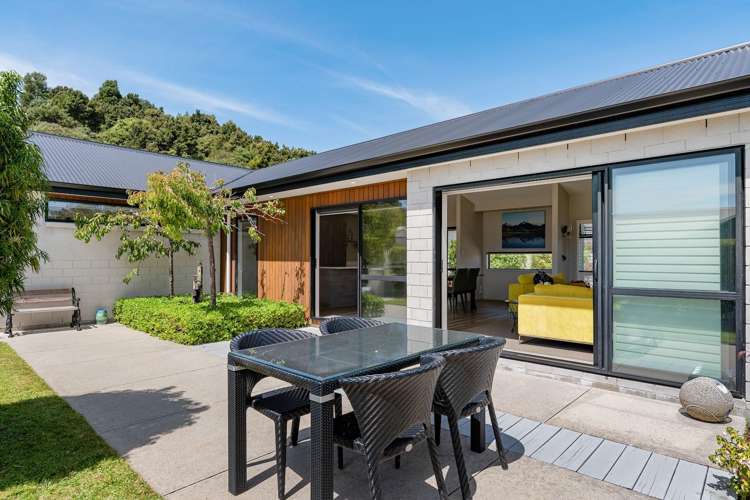 12 Ellesmere Close Pyes Pa_6