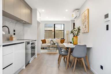 25C Oteha Valley Road_4