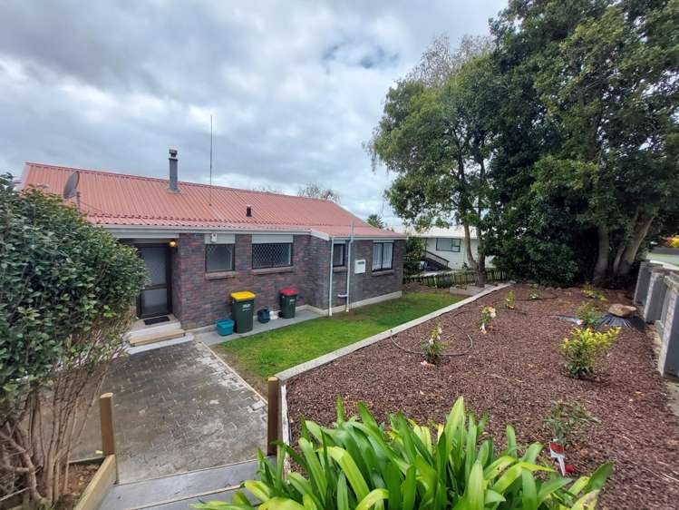 24 Hamblyn Crescent 1112_18