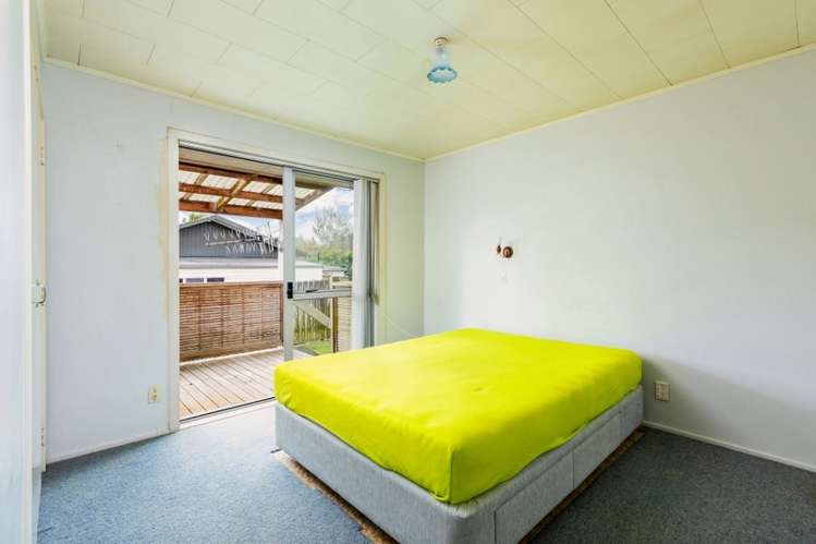 2/185 Henderson Valley Road Henderson_6