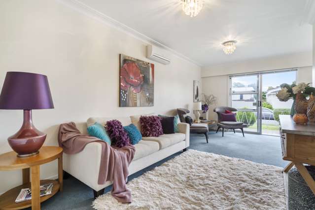 1/1 Hemsway Place Sunnyhills_1