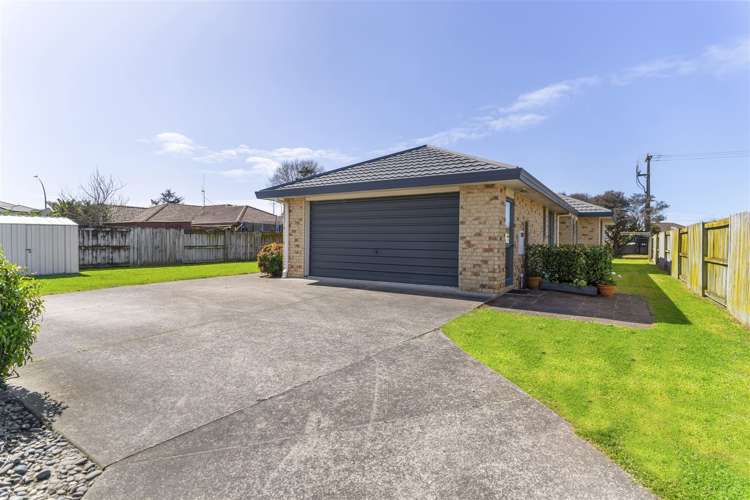 7 Carlsberg Place Papamoa_1