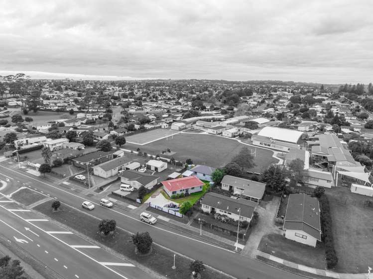 498 Roscommon Road Clendon Park_18