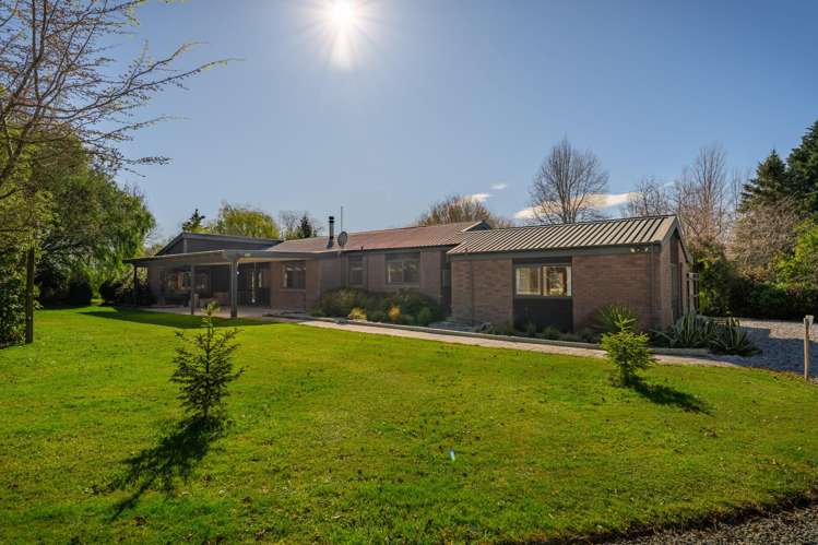 252 Downs Road_1