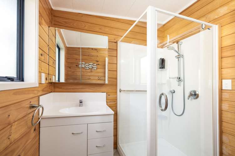 21 Bathgate Road Pakiri_11