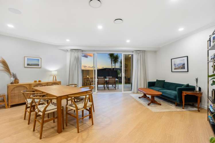 11 Tawatawa Street Long Bay_9