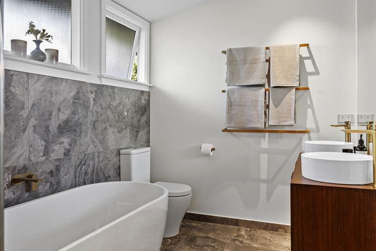 33 Lynfield Avenue Ilam_15