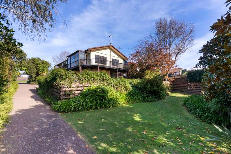 43A and 43B Eastcliffe Road Castor Bay_8