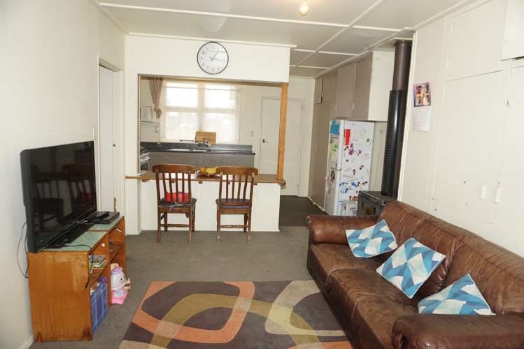 8 Canna Street Lawrence_7