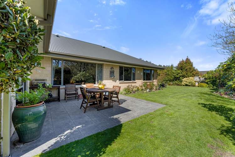 52 Lowes Road_2