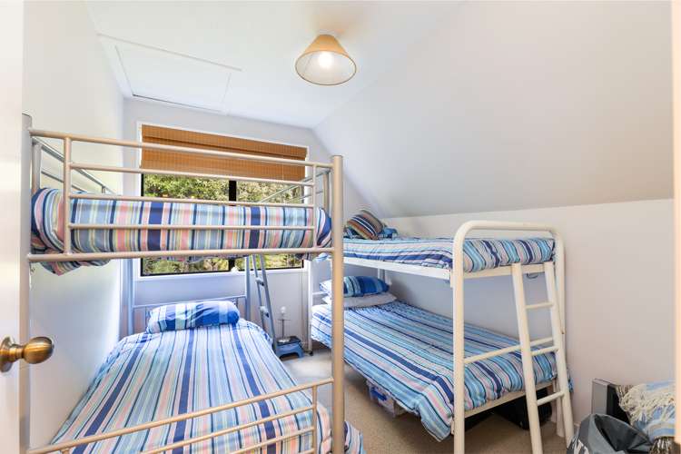 12 Saint Omer Road Kenepuru Sound_8