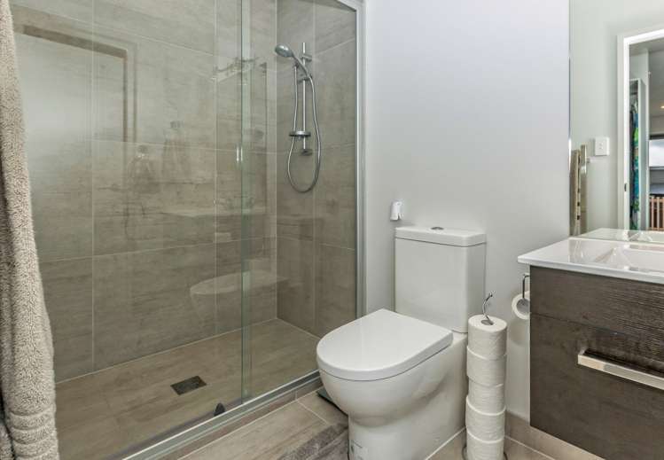 9 Knoll Rise Pukekohe_14