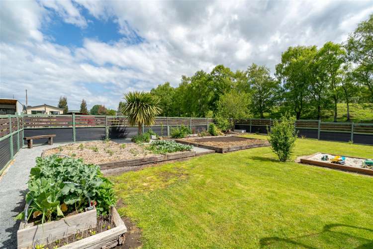 18 Main Road Owaka_1