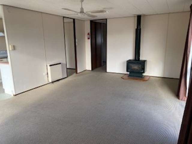 2B Clarke Avenue 10770_3