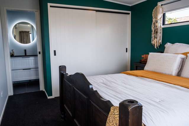 90B Gloria Avenue Te Atatu Peninsula_1