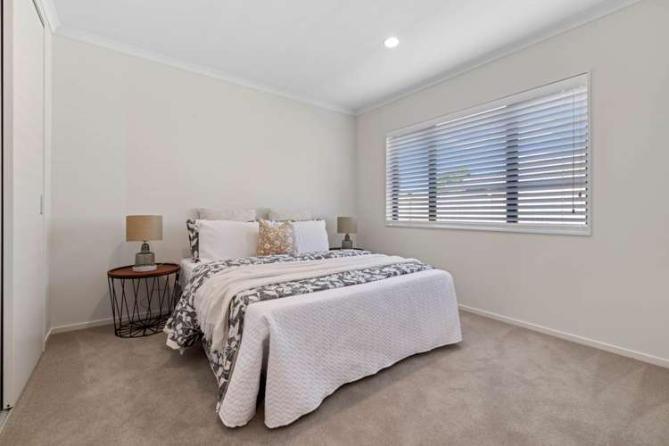 8 Creda Road Wattle Downs_16