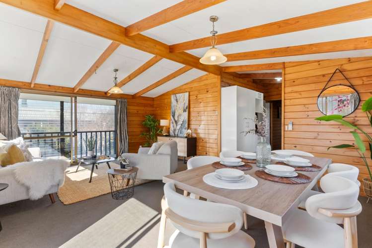 7 Balmore Place Wattle Downs_4
