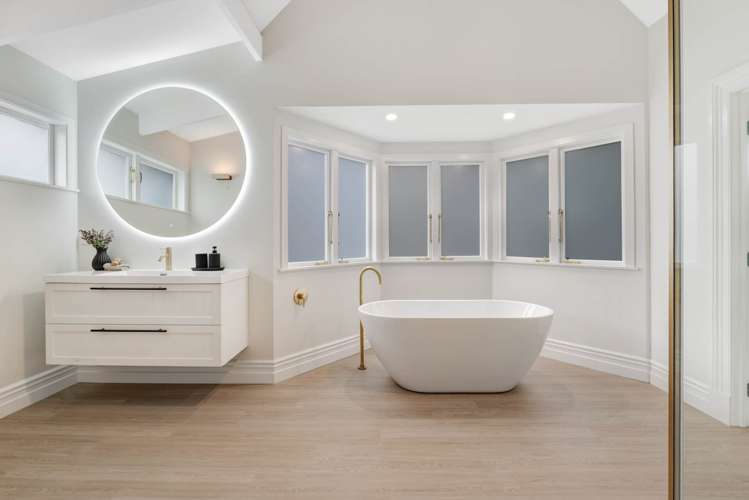 147B Whangaparaoa Road Red Beach_23