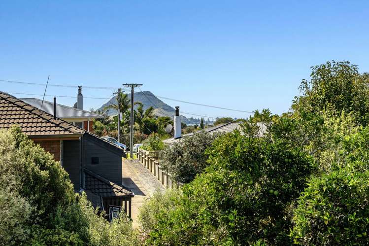 22 Milton Road Otumoetai_14