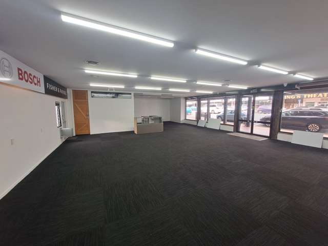 212 Broadway Stratford_1