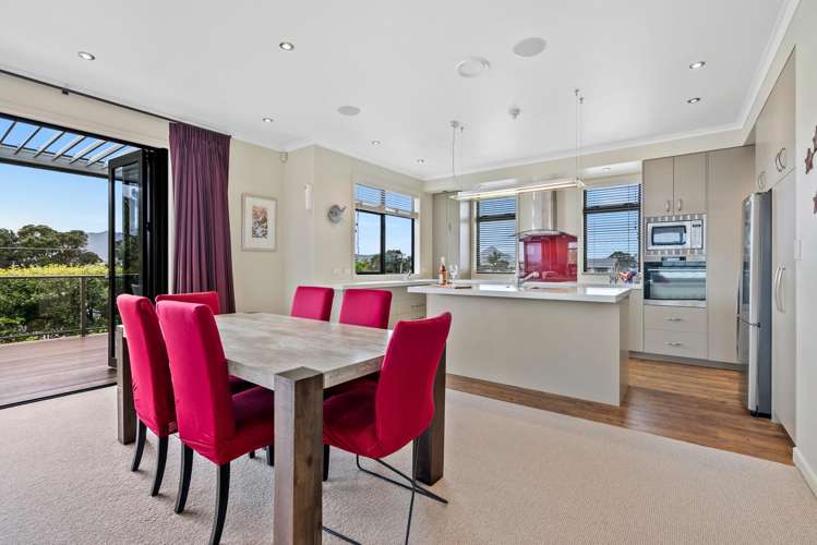 16 Fred Carr Place One Tree Point_10