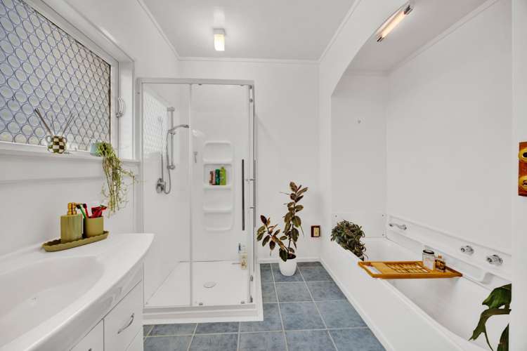 68 Collins Street Hawera_15