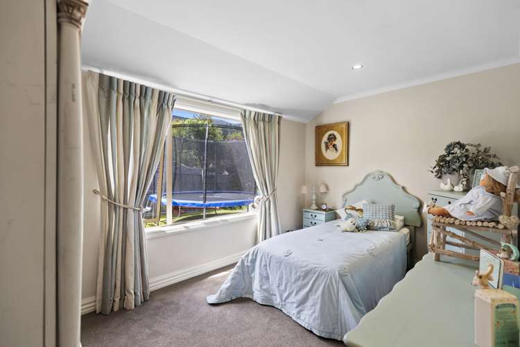 11 Stanhope Rise Richmond_21