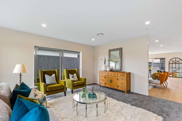 6 Tipu Crescent Milldale_19