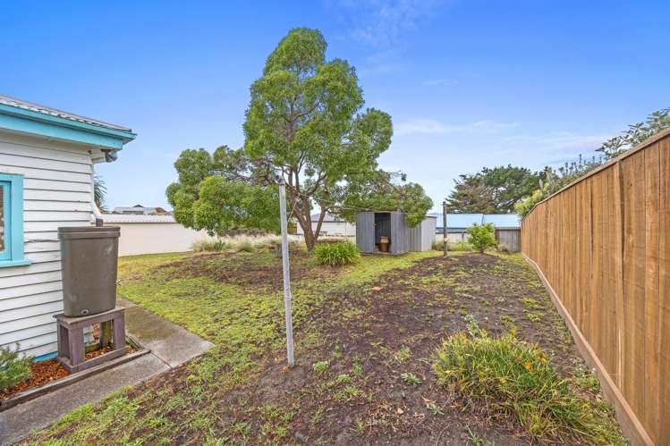 33 Pacific Road North New Brighton_10