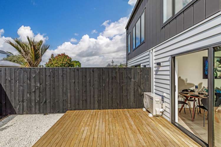 647D Te Atatu Road Te Atatu Peninsula_15