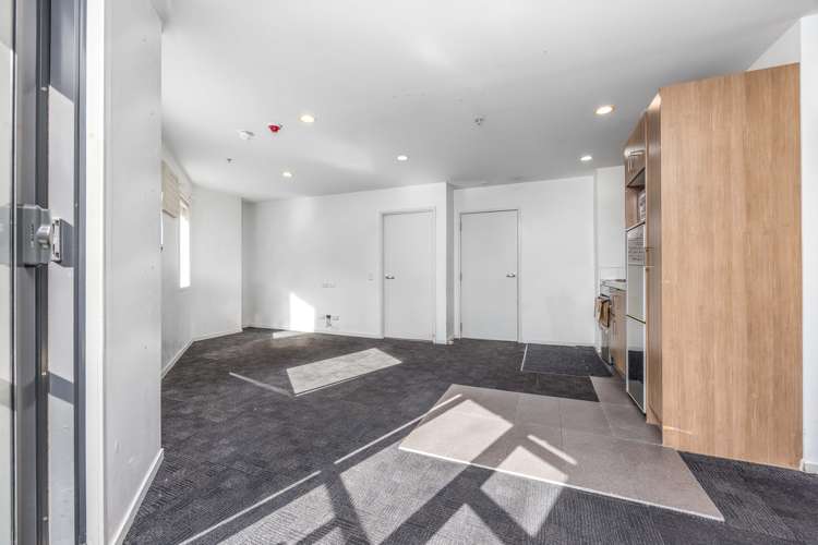 1b/6 Saint Martins Lane Grafton_6