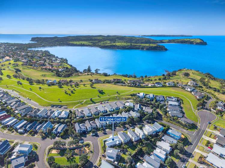 13 Cape Cod Drive Gulf Harbour_28