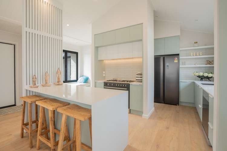 38 Makomako Crescent Wharewaka_2