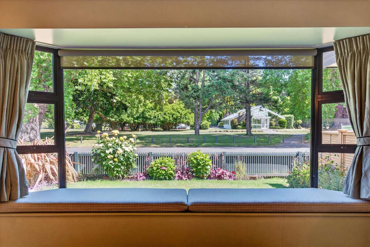 1/611 Roberts Street_1