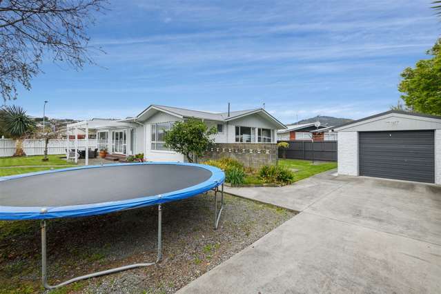 37 Hurunui Street Cracroft_1