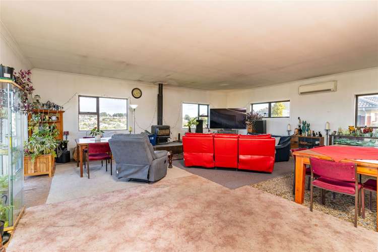 91 Riselaw Road Calton Hill_12