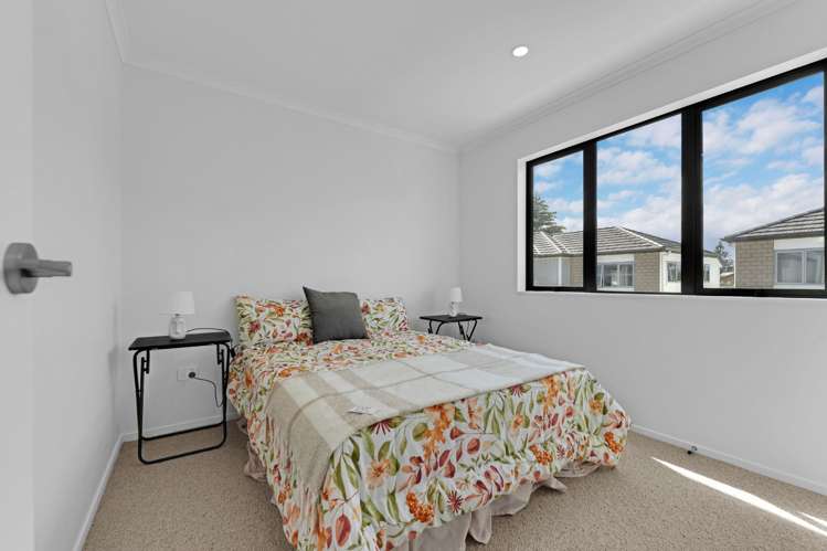 8A Gardiner Grove Mangere_8