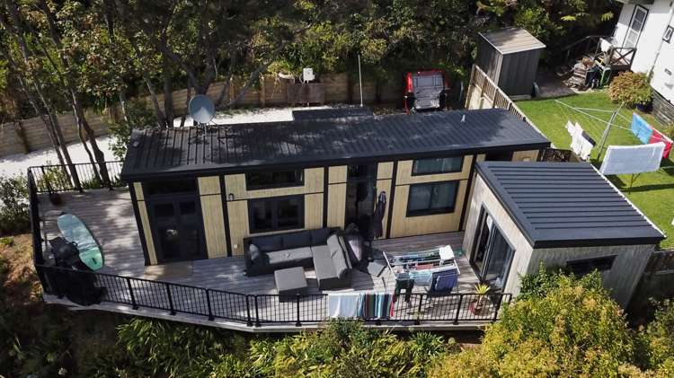 10 Cross st Raglan_17