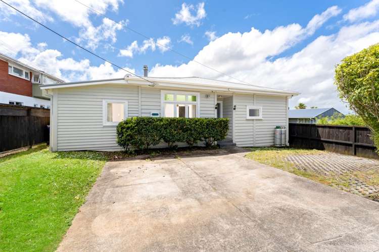 14A Divich Avenue Te Atatu South_20