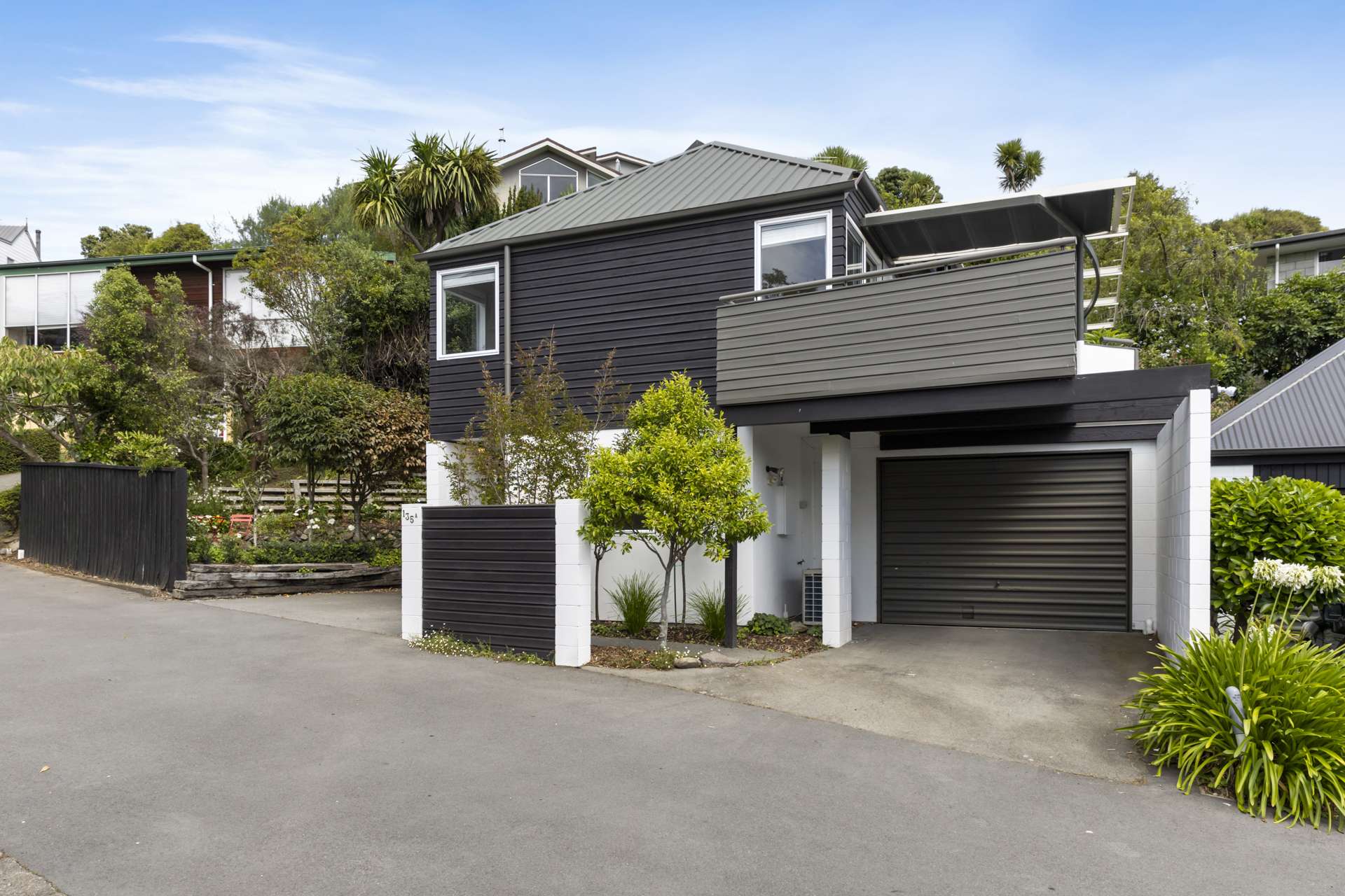 2/135 Soleares Avenue Mount Pleasant_0