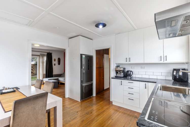 19 Parkers Road Tahunanui_7