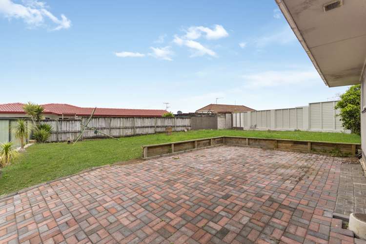 36 Youngs Road Papakura_15