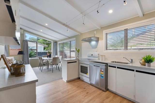 2/62 Rawhiti Road One Tree Hill_3
