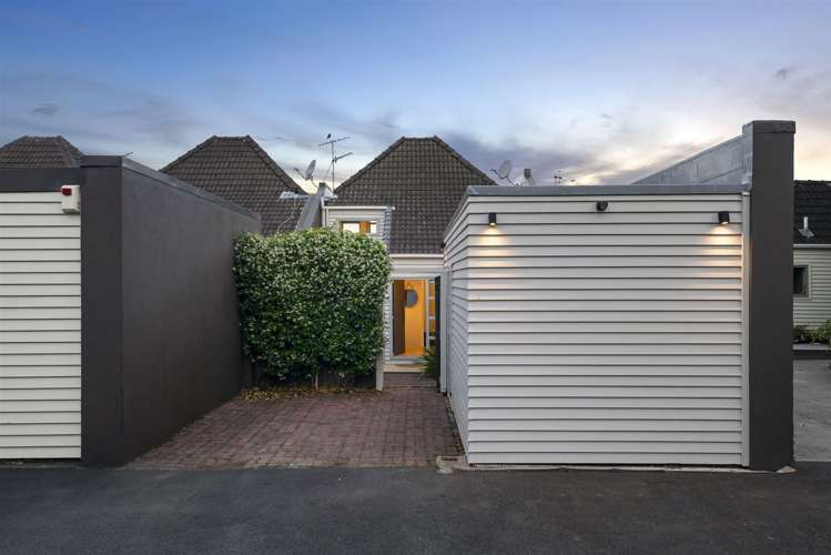 2/21 Richmond Avenue Northcote Point_16