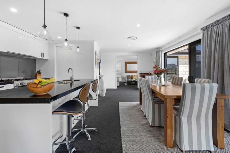 13 Mamaku Drive One Tree Point_13