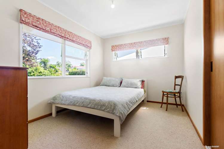 72 Divich Avenue Te Atatu South_10