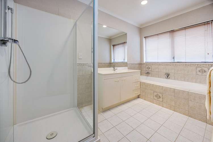 1a Corta Bella Place Golflands_13