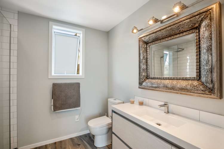 156 Field Way Waikanae Beach_12