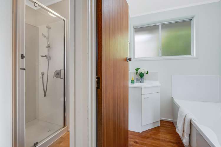 12 Finn Place Totara Vale_14