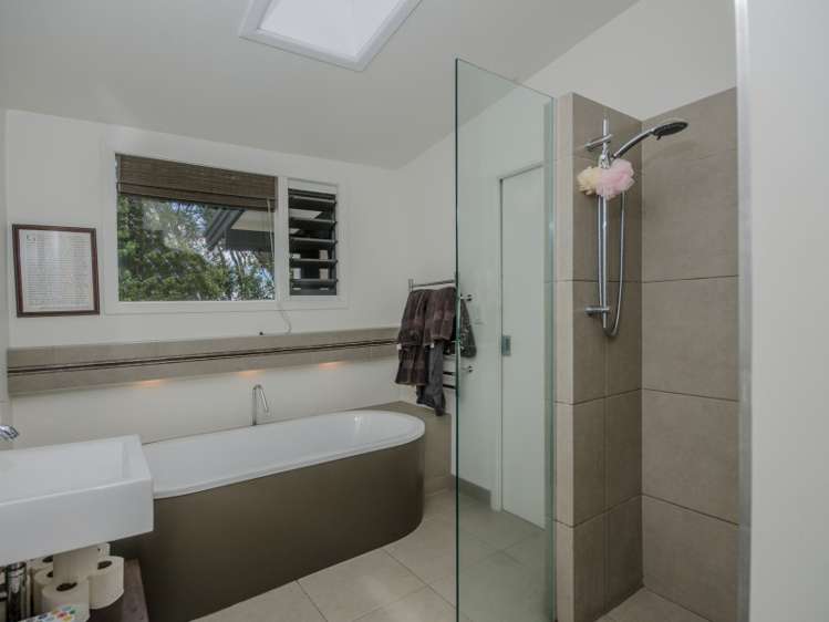 105 Takahe Road Titirangi_17